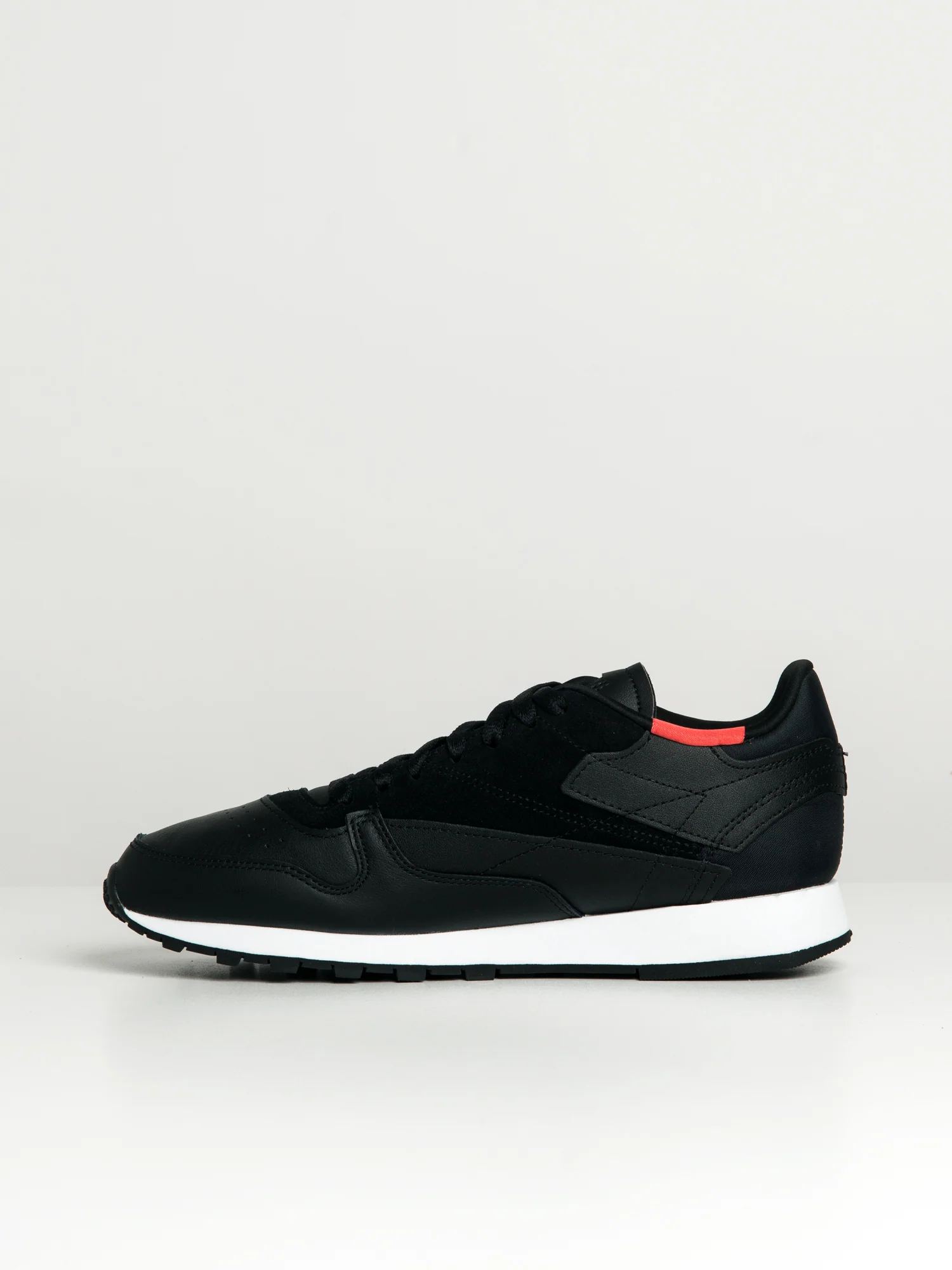 MENS REEBOK CLASSIC LEATHER SNEAKERS - CLEARANCE - Image 4