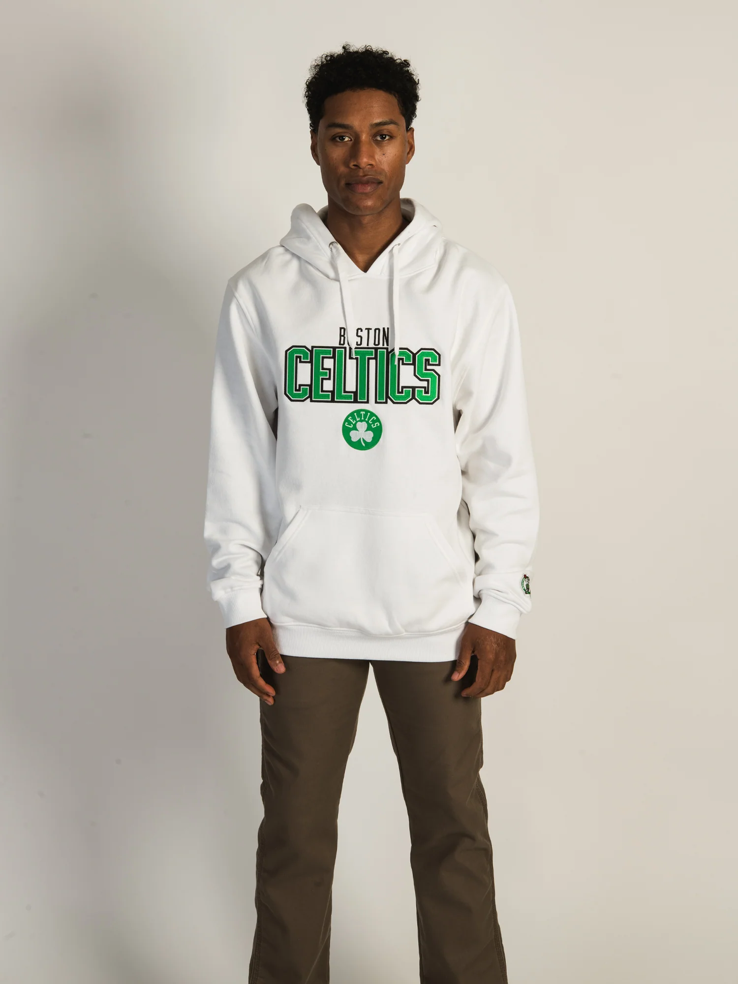 NBA BOSTON CELTICS HARDWOOD PULL OVER HOODIE - Image 3