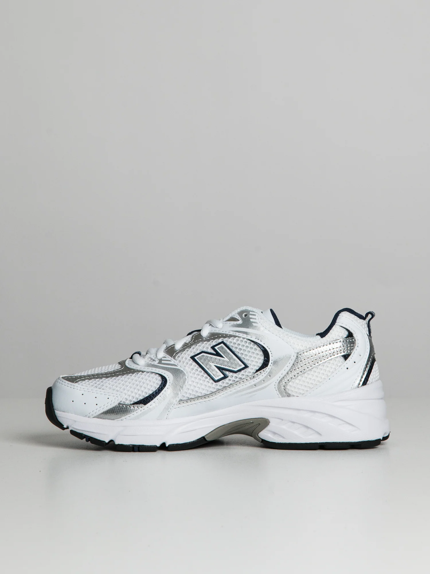WOMENS NEW BALANCE 530 SNEAKER - WHITE/INDIGO - Image 4
